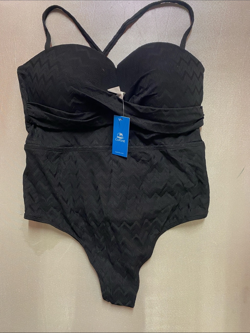 Cupshe Black Textured One-Piece Swim with Twist Front